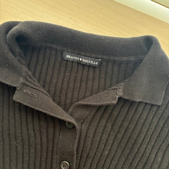 Brandy Melville Black Ribbed Sweater - Picture 2 of 5
